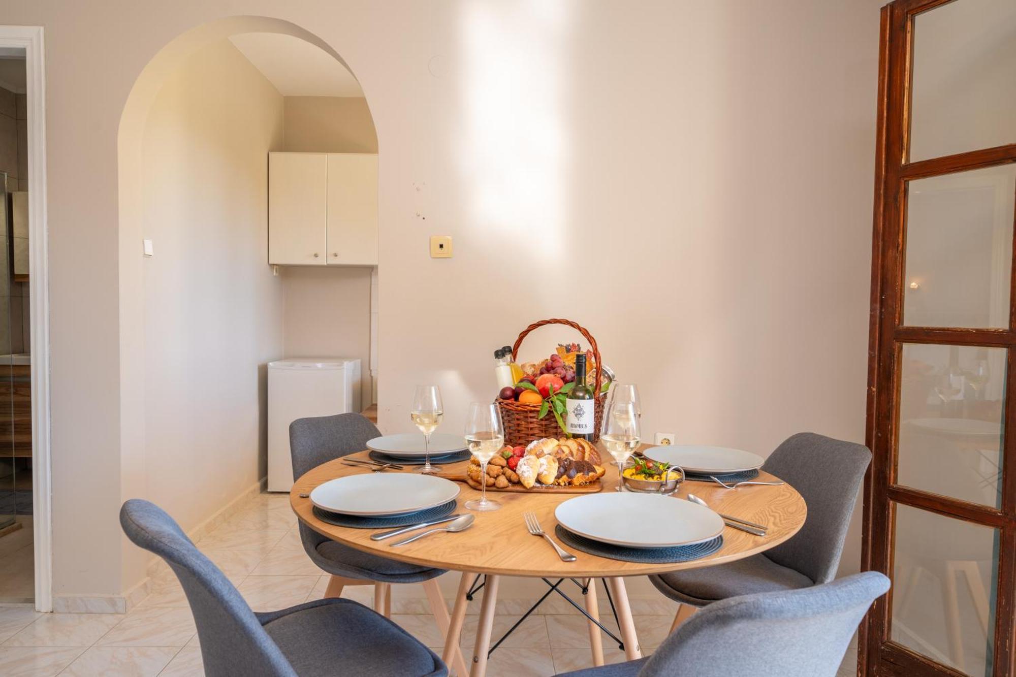 קאטליוס Southbank Seafront Apartments מראה חיצוני תמונה